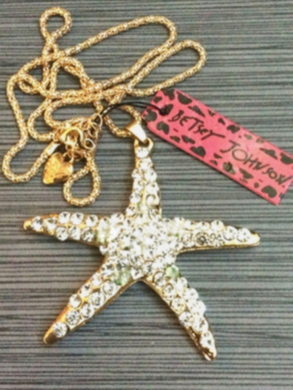 Sold Out In Another Website- Betsey Johnson Gold-tone Starfish Pendant Necklace
